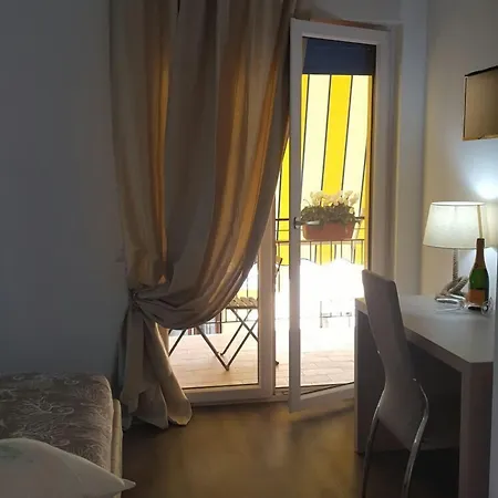 Acomodação com café da manhã  Il Saraceno Sorrento